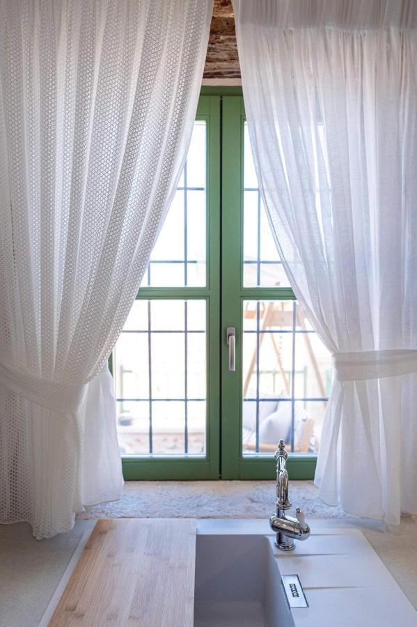 Muse Clio Villa Chalki Town ภายนอก รูปภาพ